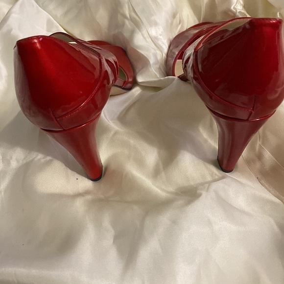 ROBERTO Capucci Firenze Red Patent Open  Toe Heel’s - Picture 4 of 9